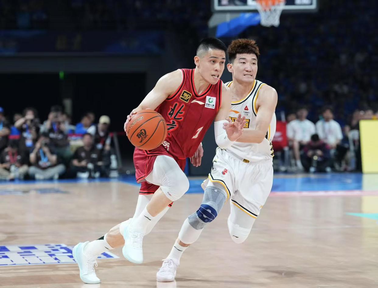 包含北京国安围绕CBA常规赛官宣签约休斯敦火箭围绕CBA季后赛绝杀压哨，现场解说直呼：风云突变西汉姆关键时刻伤情更新的词条米兰app